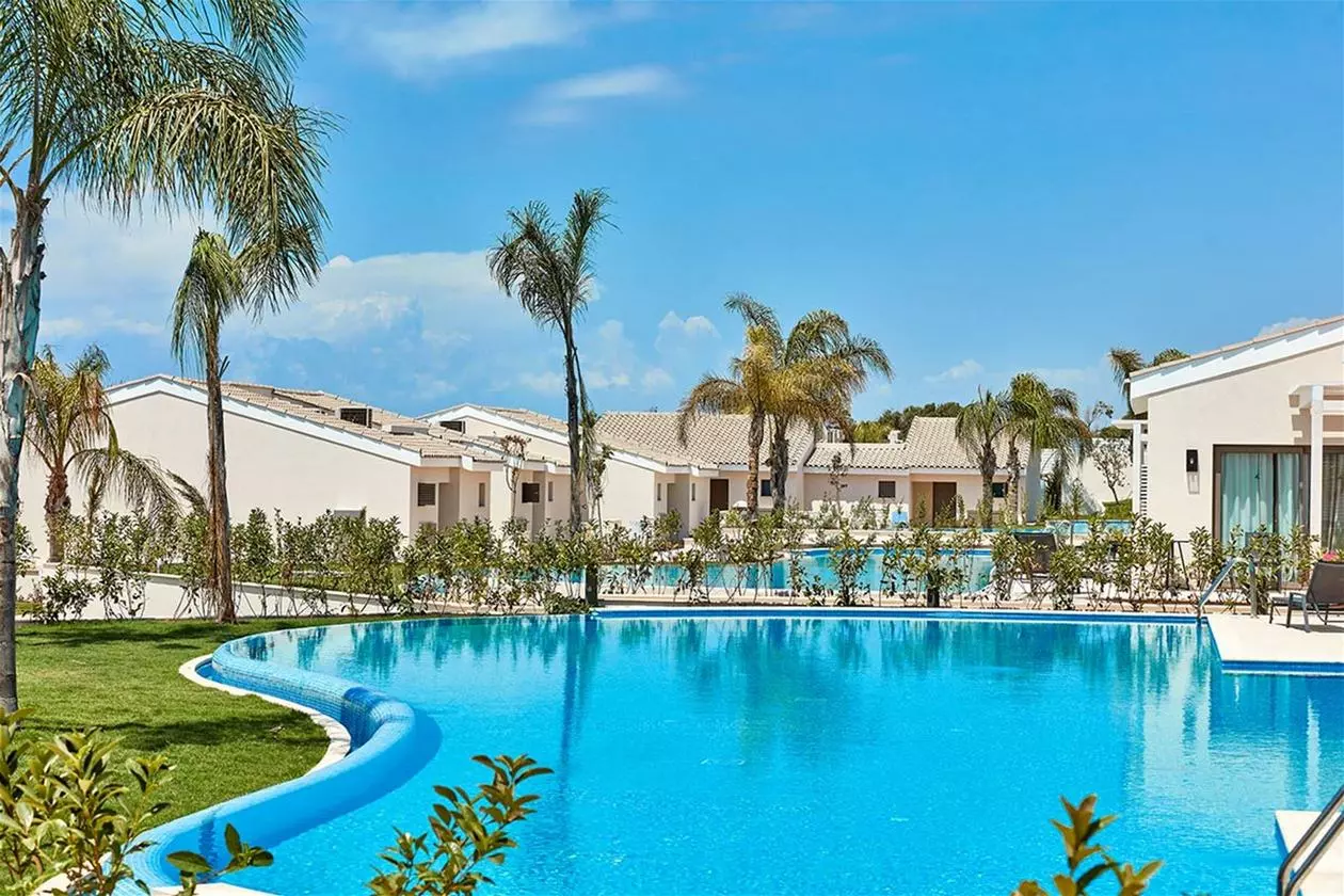 ATLANTIKMAREVILLAGE_SHABAVIZ (9).jpg